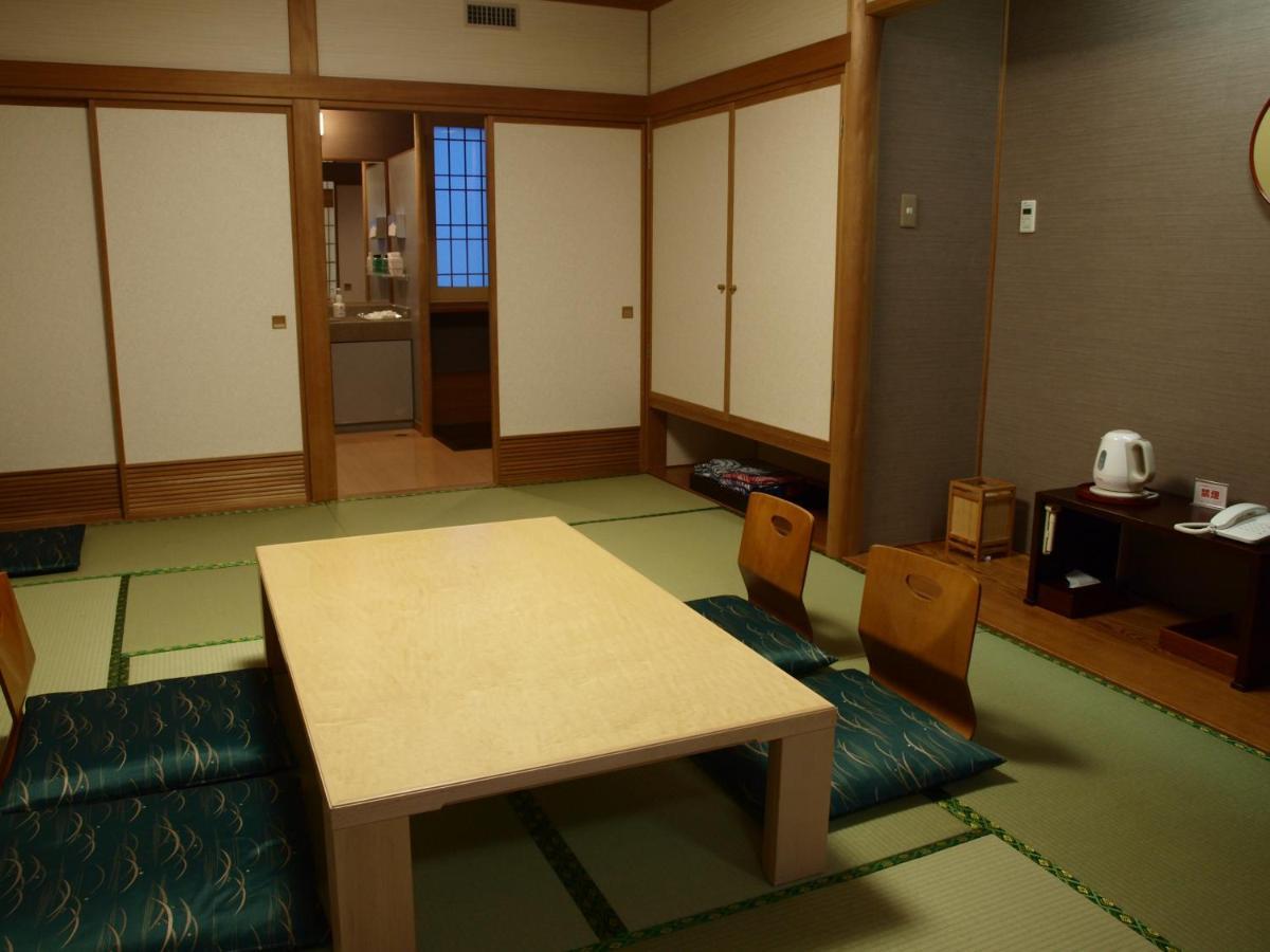 ニセコ温泉郷　いこいの湯宿　いろは ニセコ町 エクステリア 写真